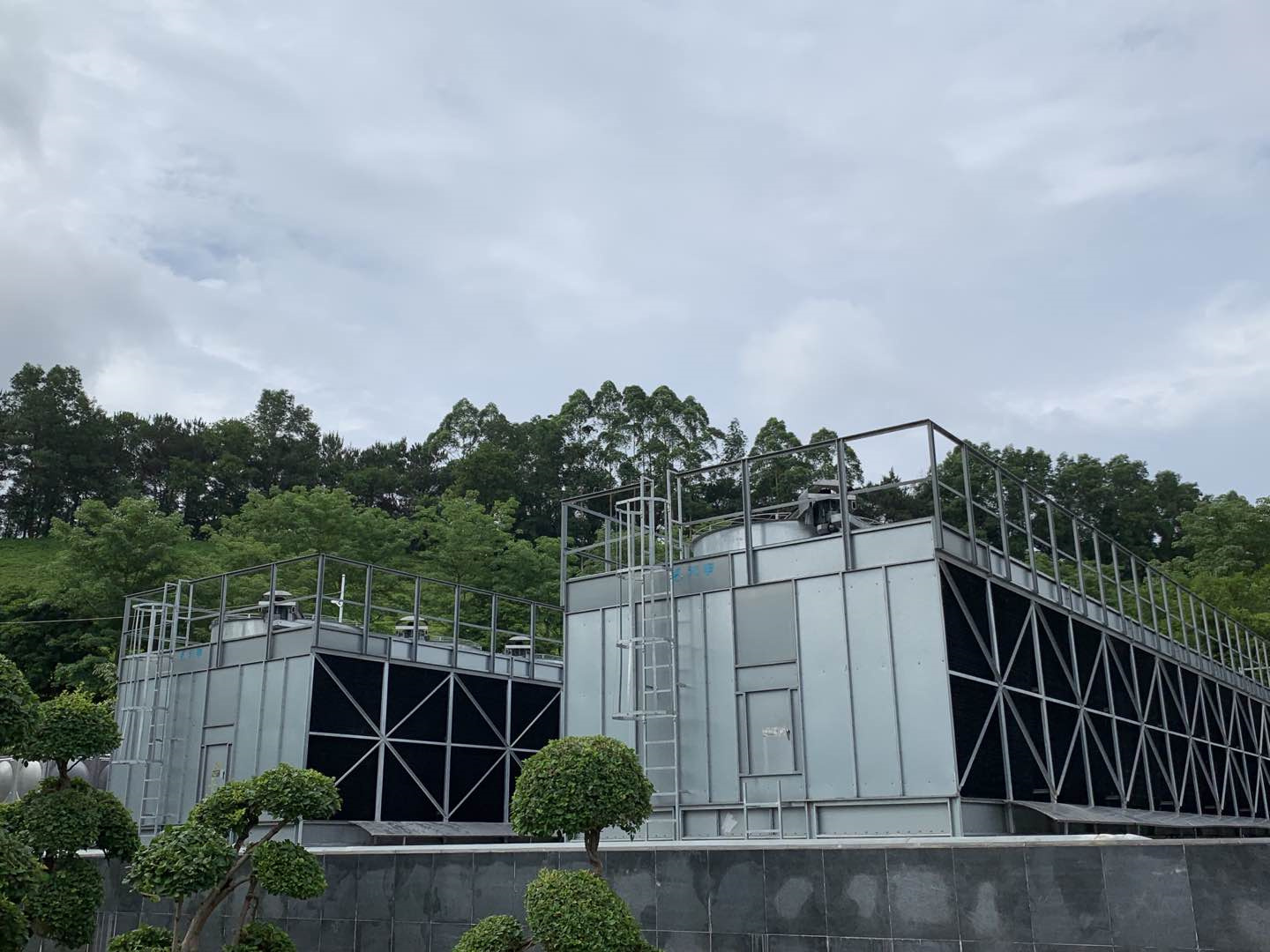 惠州玻璃鋼冷卻塔廠家淺析冷卻塔清洗處理方案流程(惠州玻璃鋼冷卻塔生產(chǎn)商)