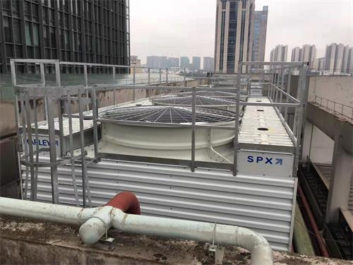 搬運玻璃鋼冷卻塔要注意一些問題-【特菱機電】工業(yè)冷卻塔